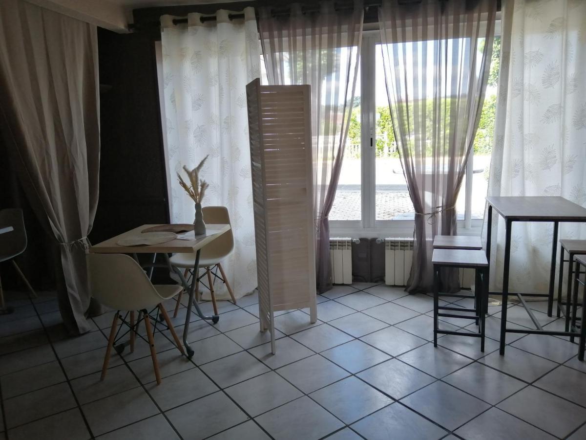 Les Chambres De La Gare Noyers-sur-Cher Eksteriør billede
