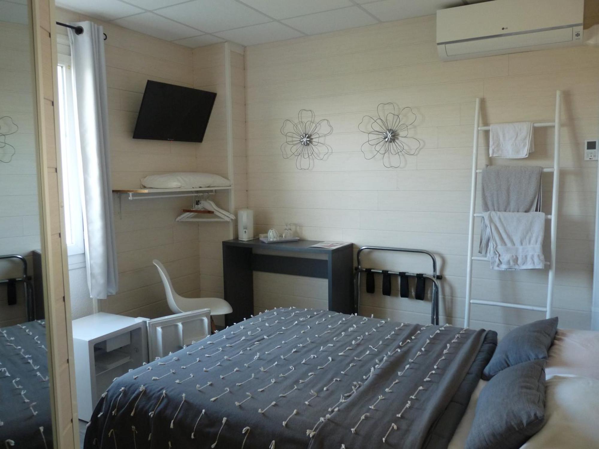 Les Chambres De La Gare Noyers-sur-Cher Eksteriør billede